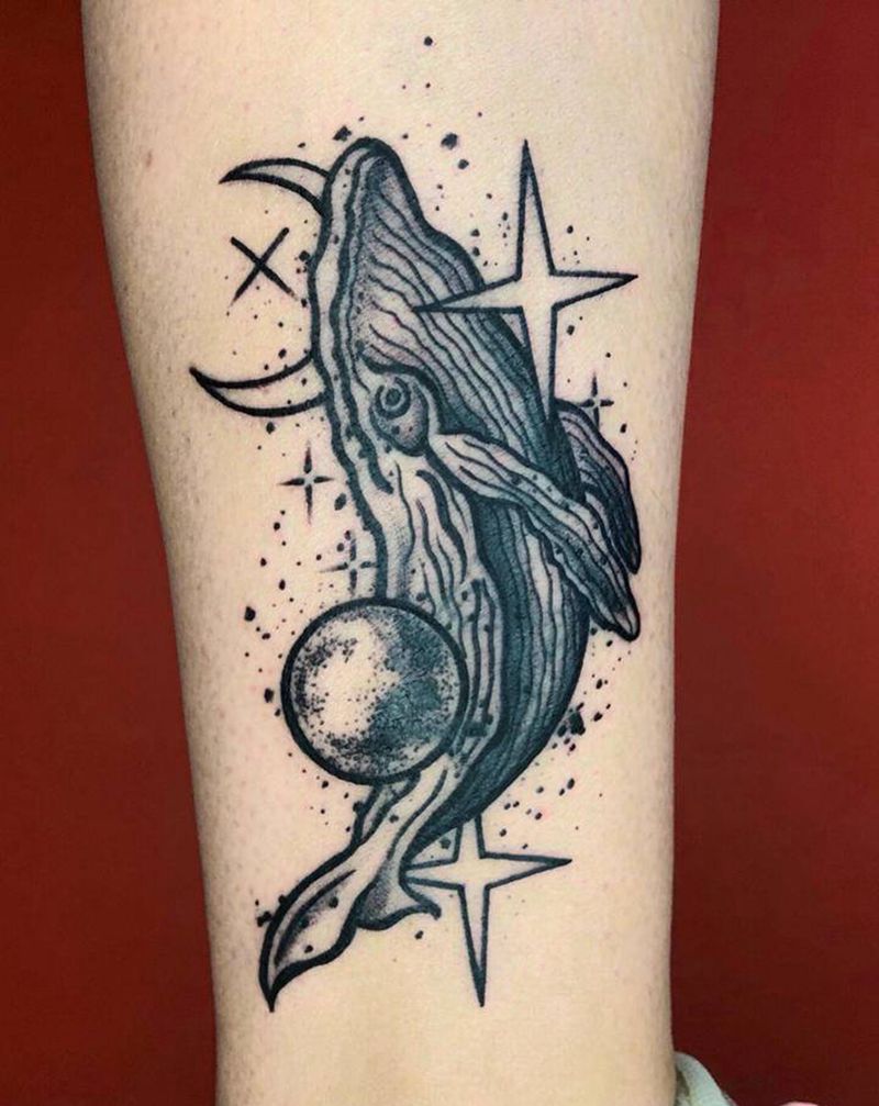 鲸鱼遮盖纹身图片_腿部水墨纹身图案