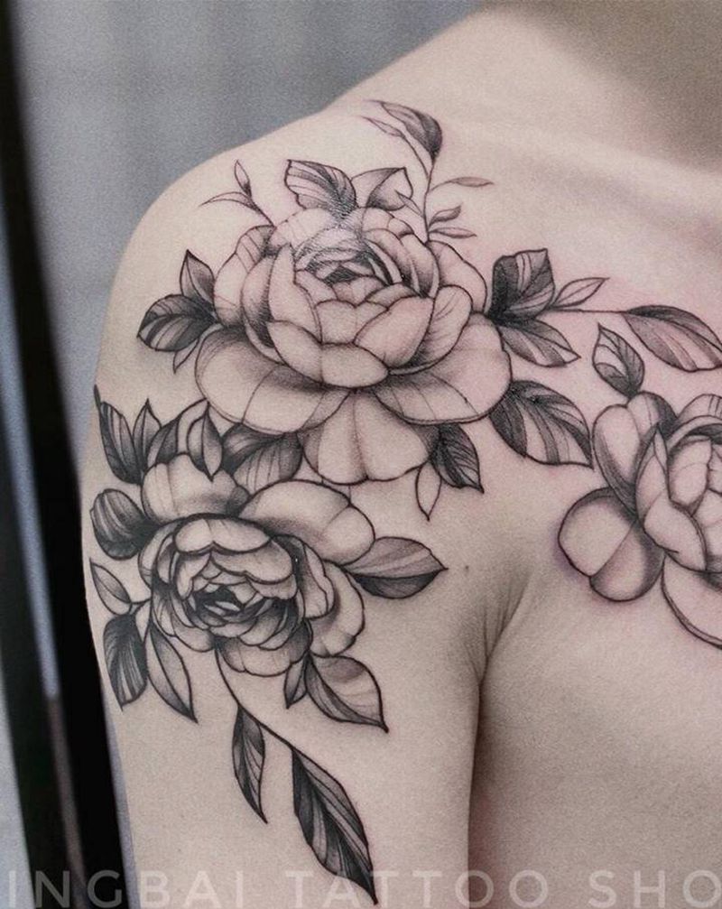 素花纹身图片_肩部素花纹身图案