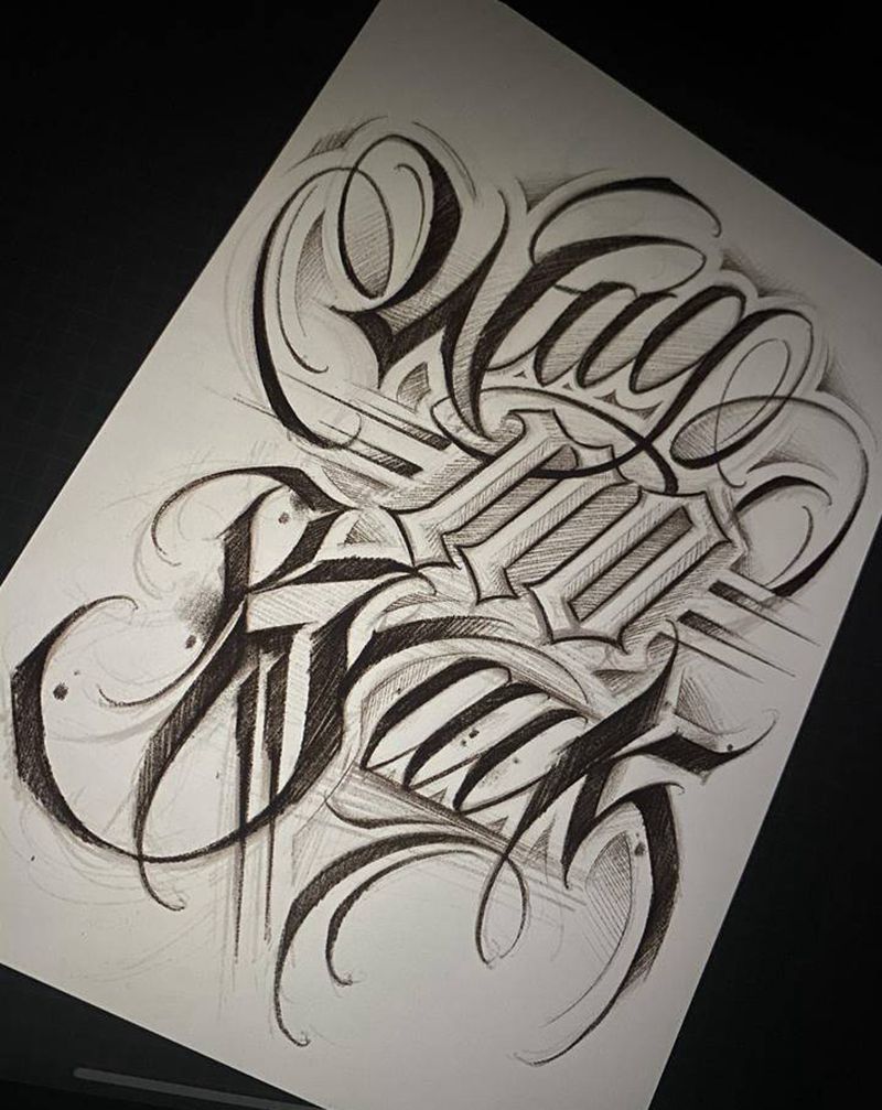 手稿纹身图片_肩部花体字纹身图案