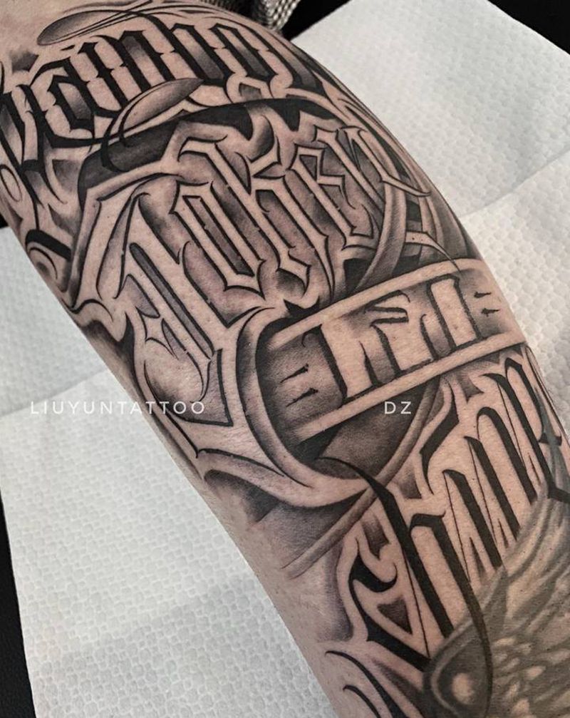 花体字纹身图片_腿部花体字纹身图案