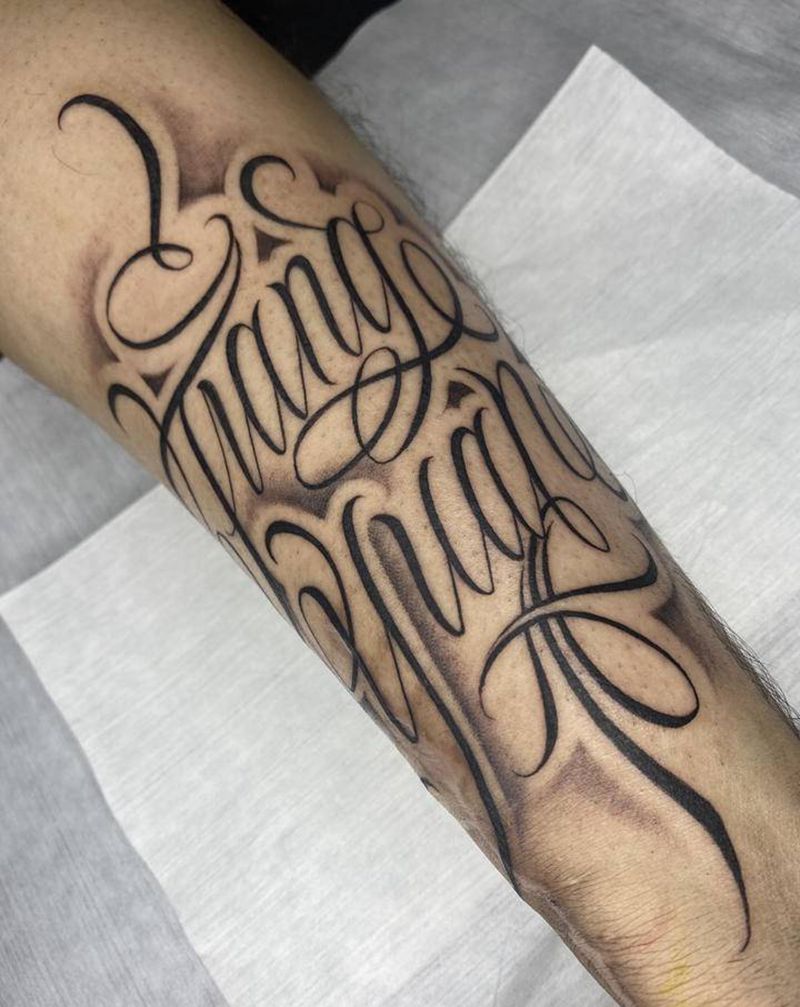 花体字纹身图片_腿部花体字纹身图案