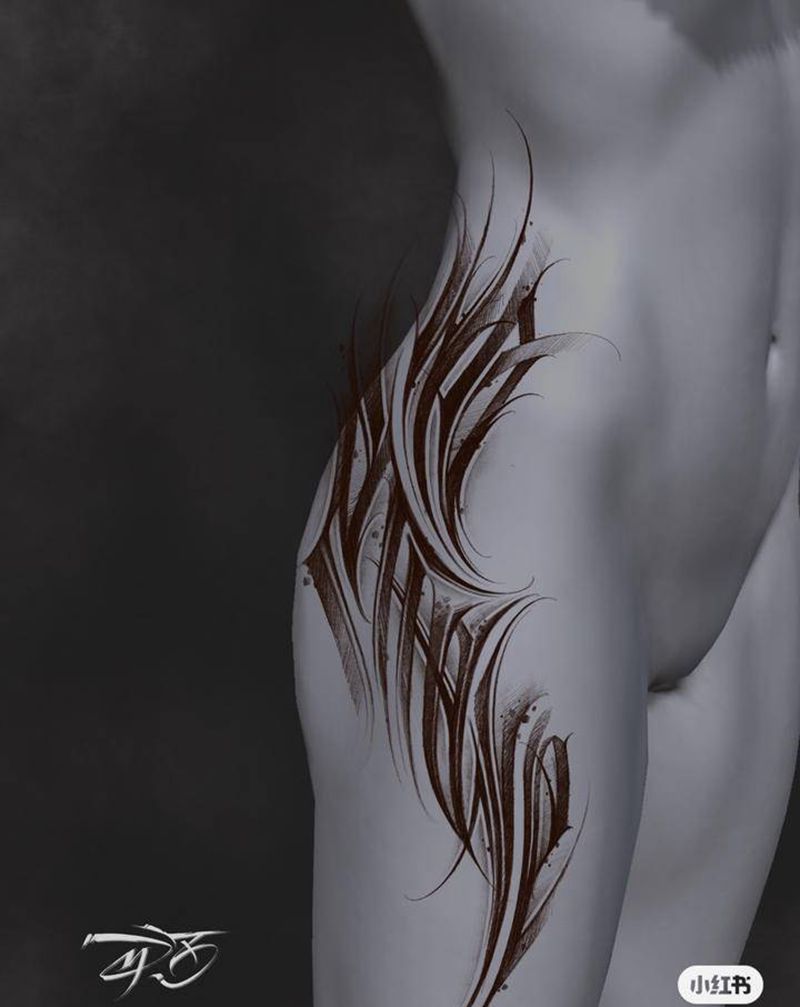 花体字纹身图片_臀部肩部花体字纹身图案