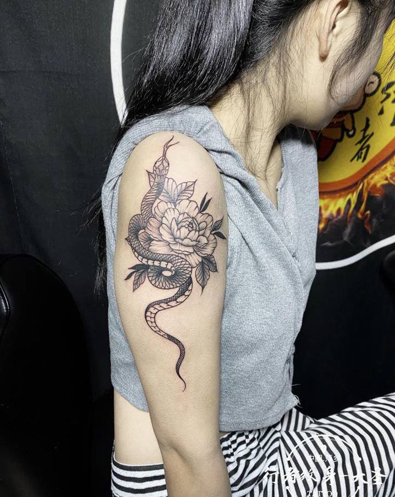 素花纹身图片_手臂点刺纹身图案