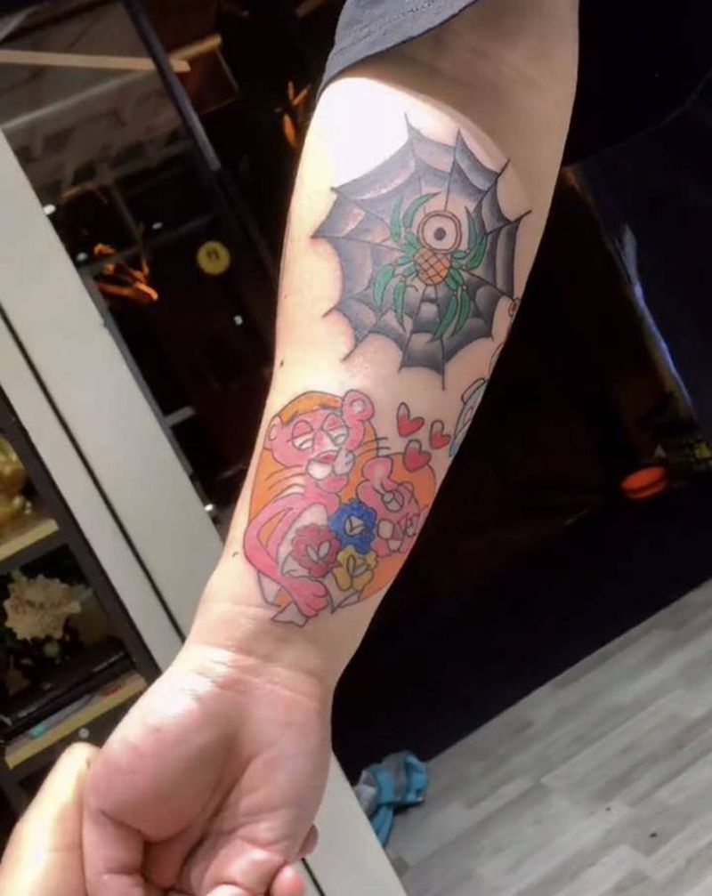 school 包小臂纹身图片_Old School纹身图案