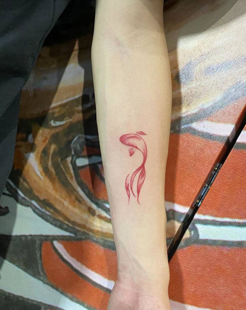 简约锦鲤纹身图片_手臂新传统纹身图案