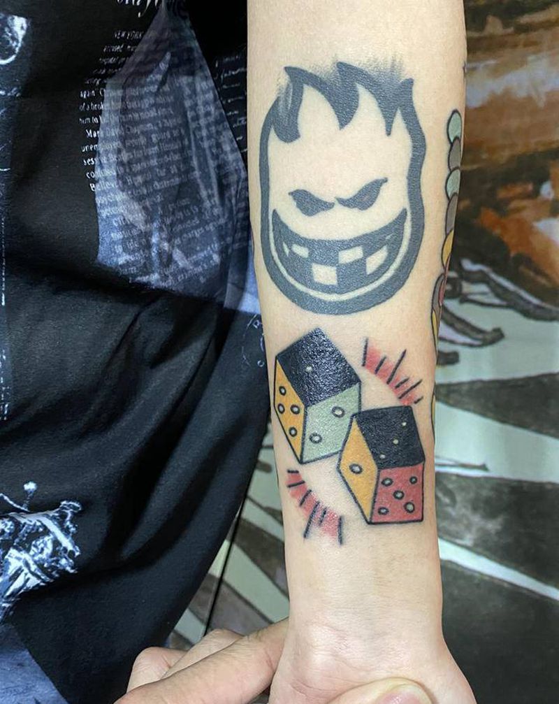 old school纹身图片_手臂Old School纹身图案