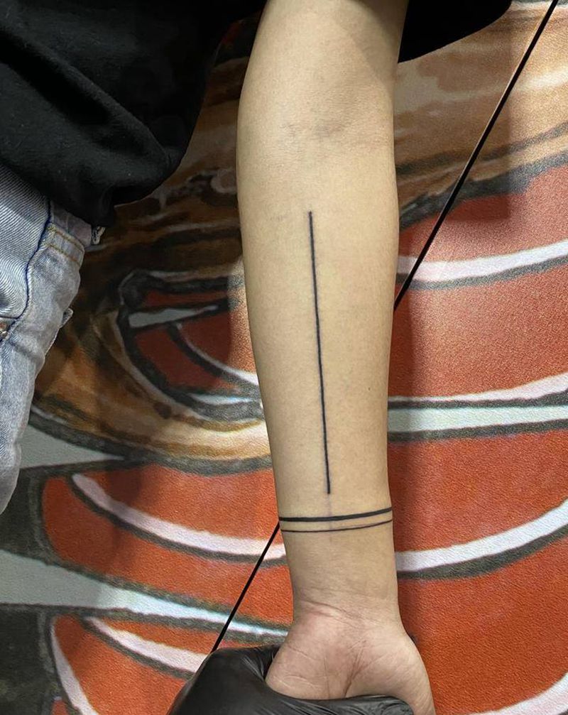 私人定制死亡射线纹身图片_手部手臂几何纹身图案