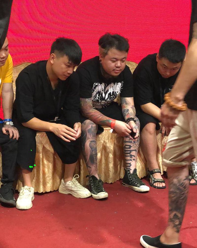 榕城纹身展担任评委一职纹身图片_胸部腹部新传统老传统纹身图案