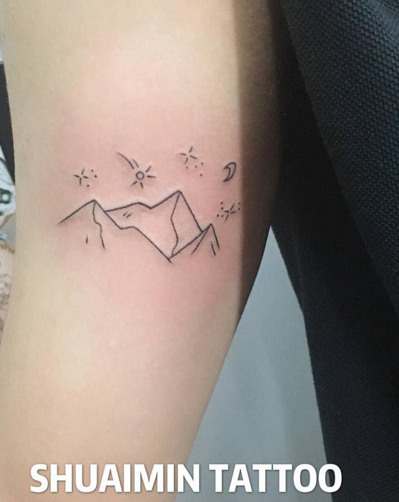 山纹身图片_手臂纹身图案