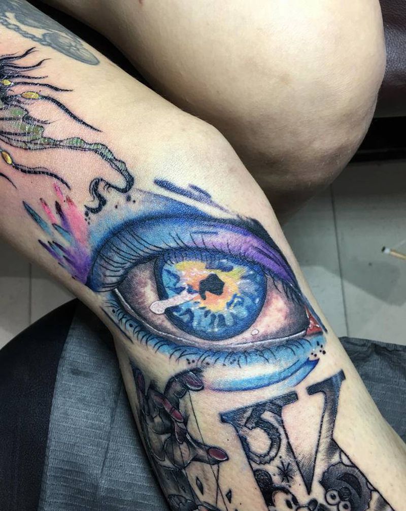 眼睛纹身图片_颈部手部水彩欧美写实纹身图案