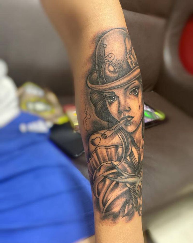 欧美 美妞纹身图片_手臂欧美写实纹身图案