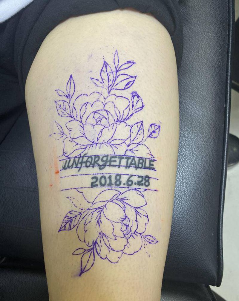 素花遮盖纹身图片_腿部点刺纹身图案