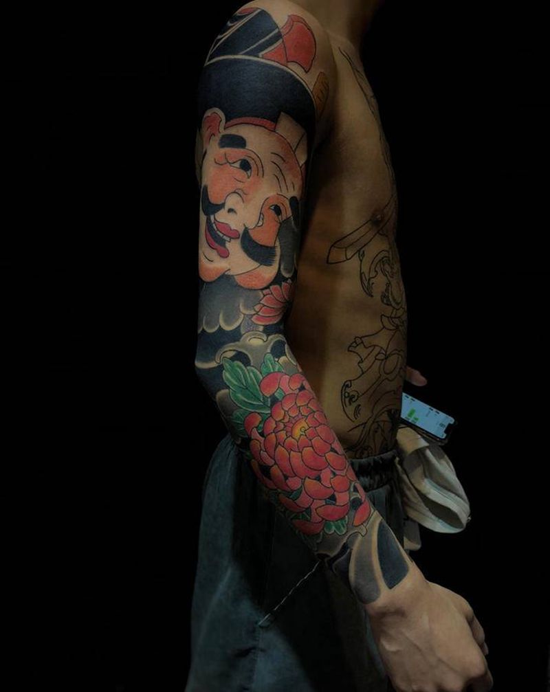 老传统花臂纹身图片_臀部手部老传统纹身图案