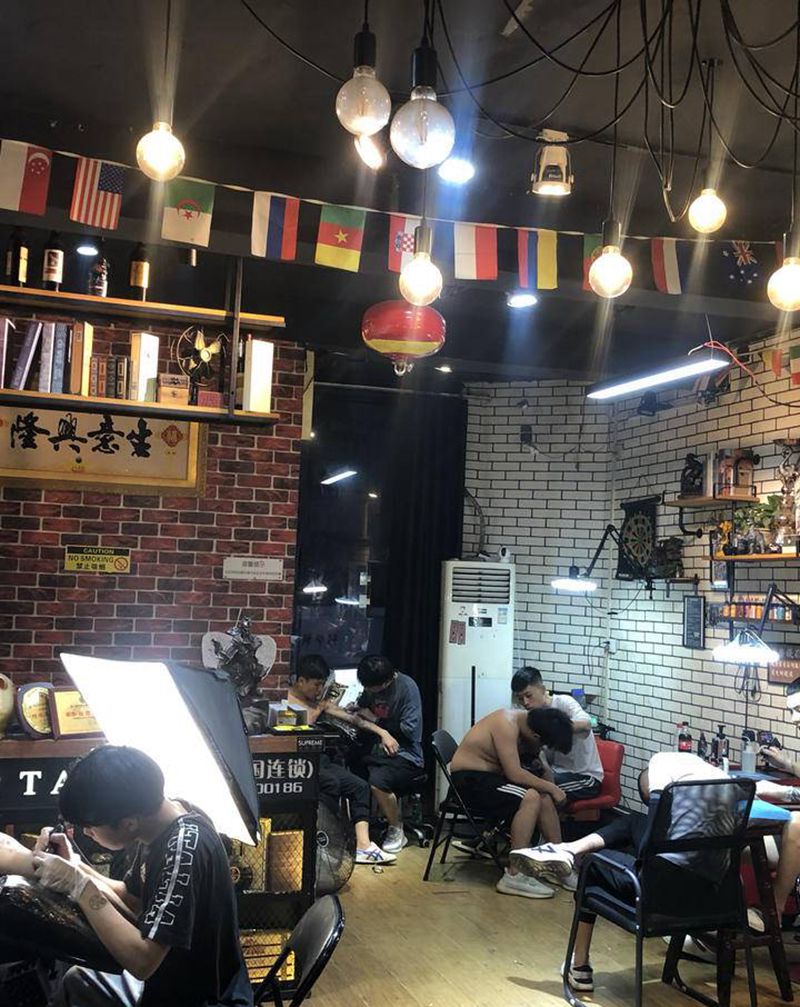 忙碌现场。纹身图片_手臂几何纹身图案