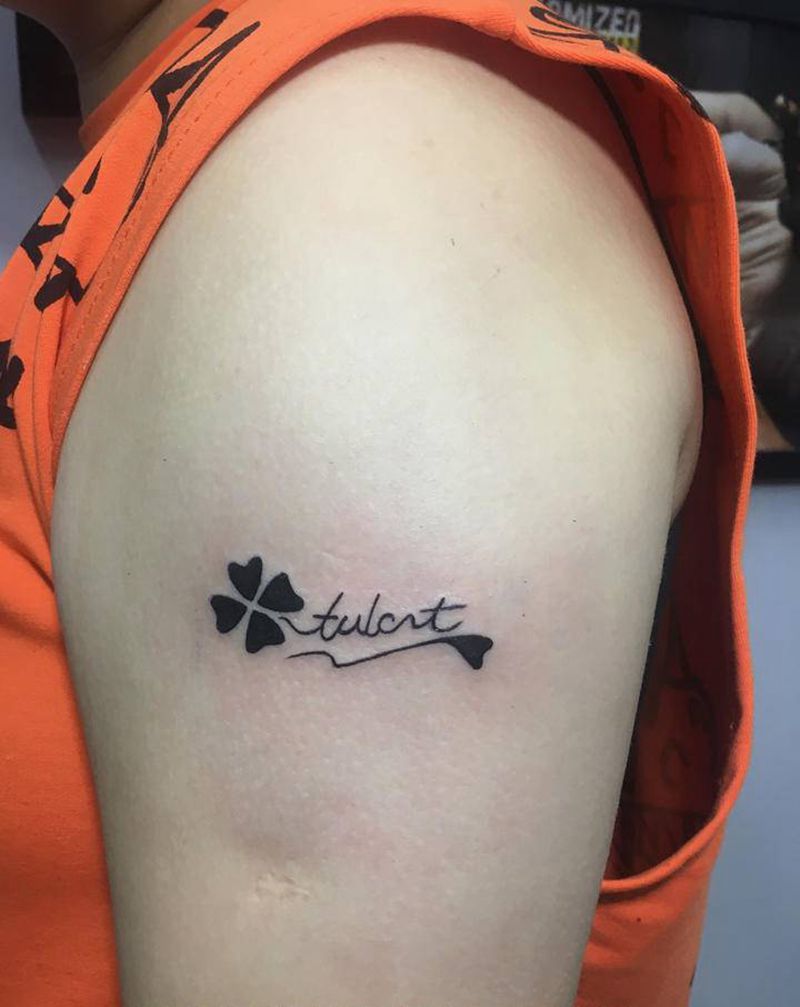 字母纹身图片_手臂胸部图腾老传统纹身图案