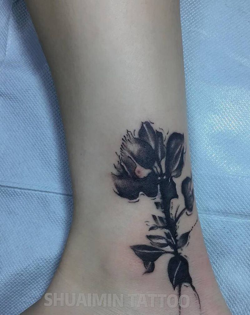 遮盖纹身图片_脚部手臂水墨新传统纹身图案