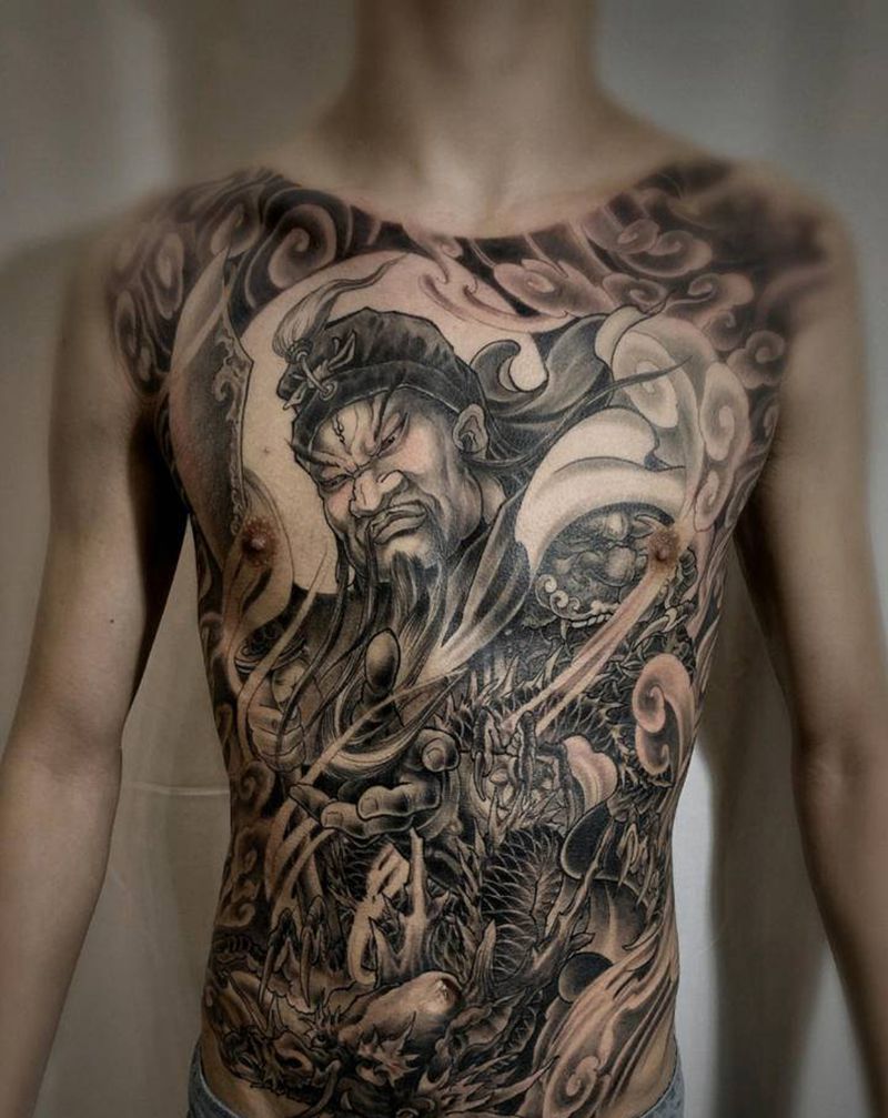 关羽纹身图片_腹部新传统纹身图案