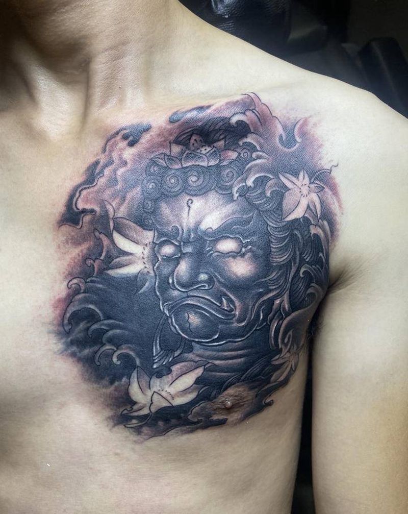 不动冥王纹身图片_胸部纹身图案
