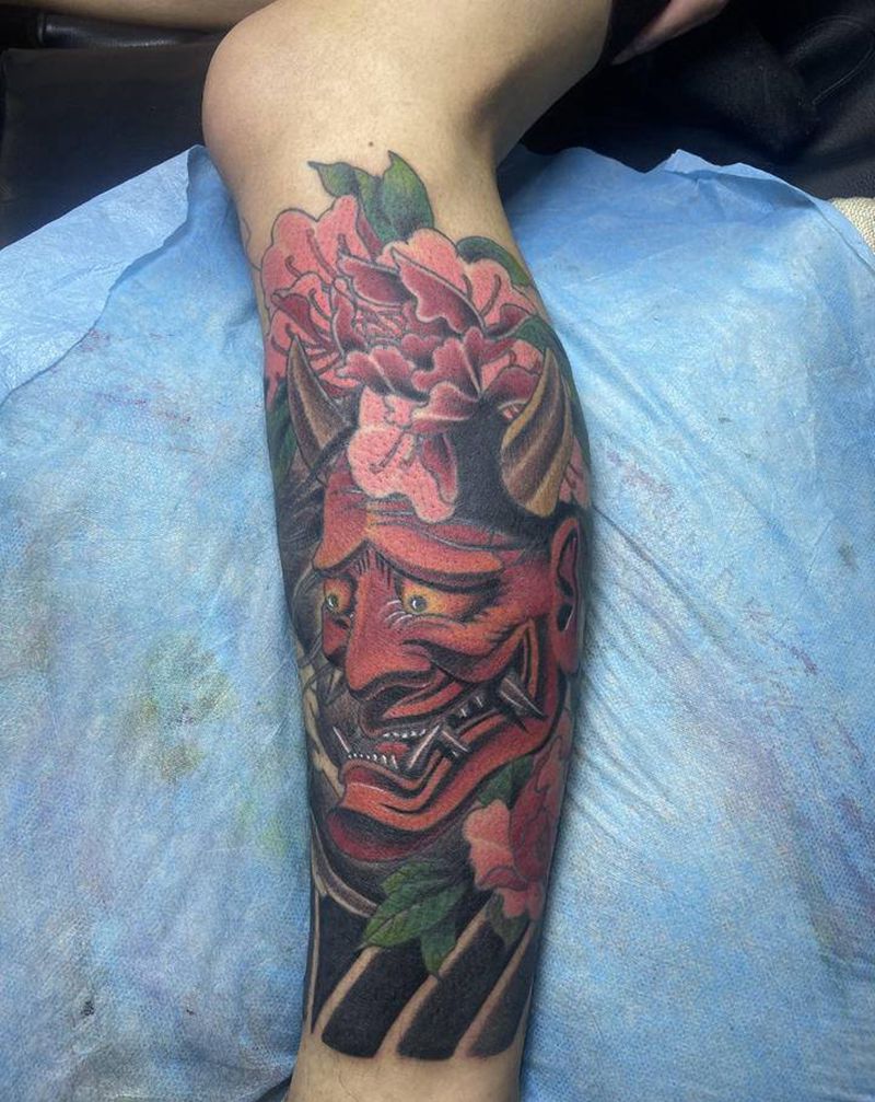 小腿般若纹身图片_腿部新传统纹身图案