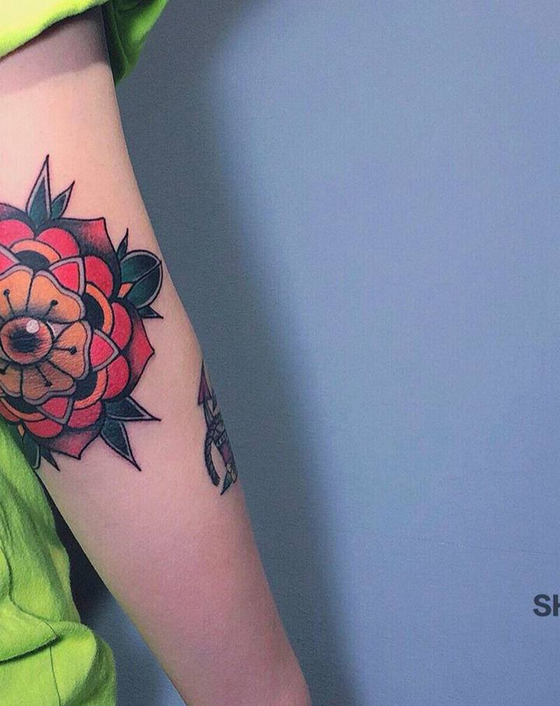 爆肘纹身图片_手臂Old School纹身图案