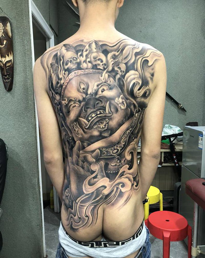 满背大黑天纹身图片_背部臀部老传统新传统佛 大黑天纹身图案