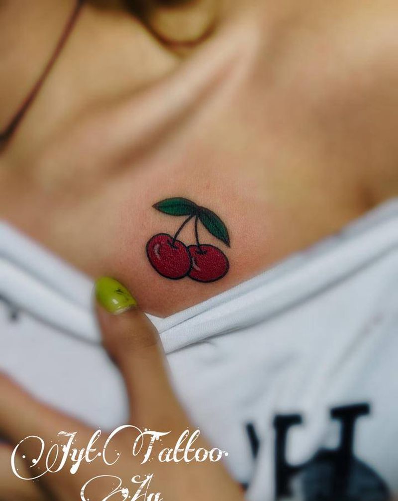 樱桃纹身图片_胸部Old SchoolNew School纹身图案