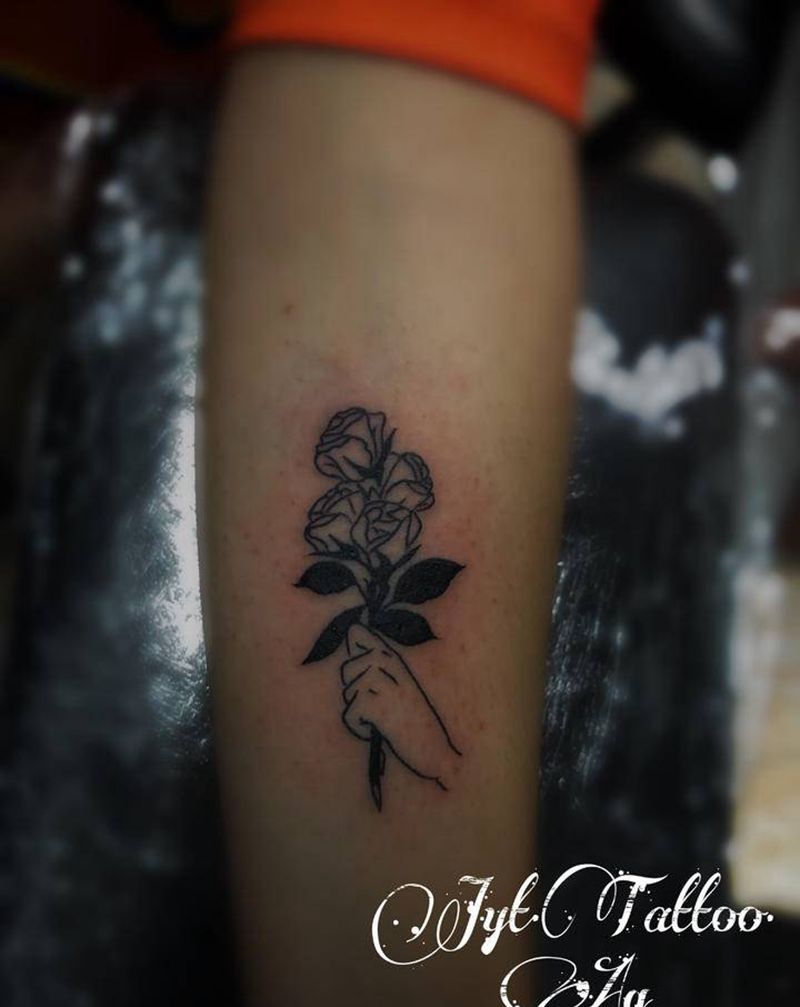 花花纹身图片_手臂Old SchoolNew School纹身图案