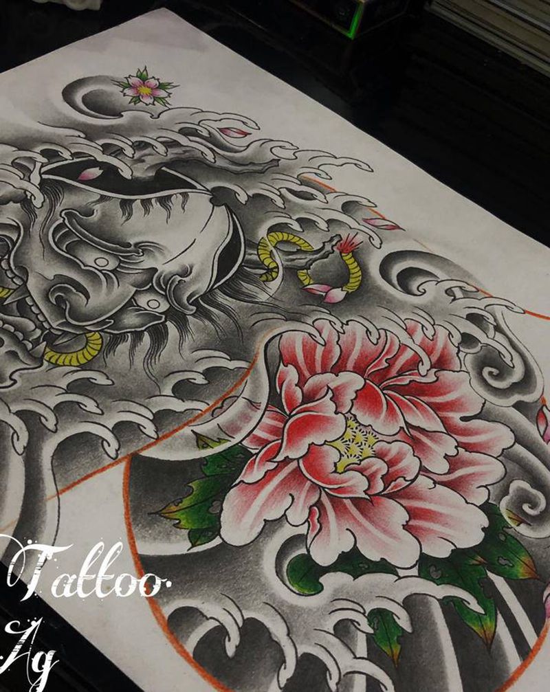 半甲般若纹身图片_手臂胸部新传统纹身图案