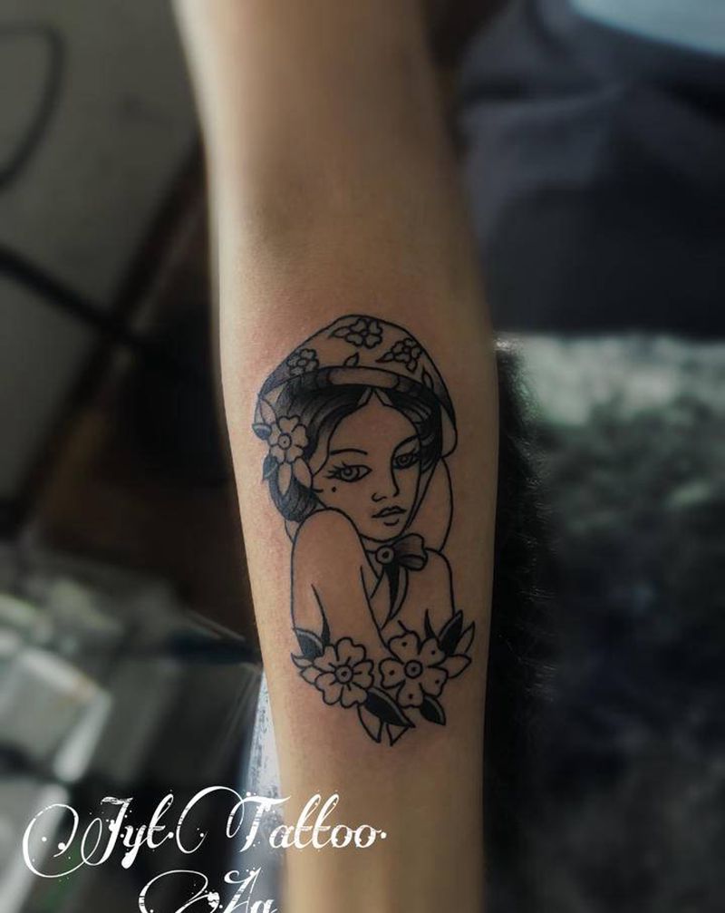 欧美女郎纹身图片_手臂New SchoolOld School纹身图案