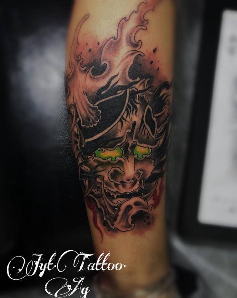 般若纹身图片_腿部新传统纹身图案