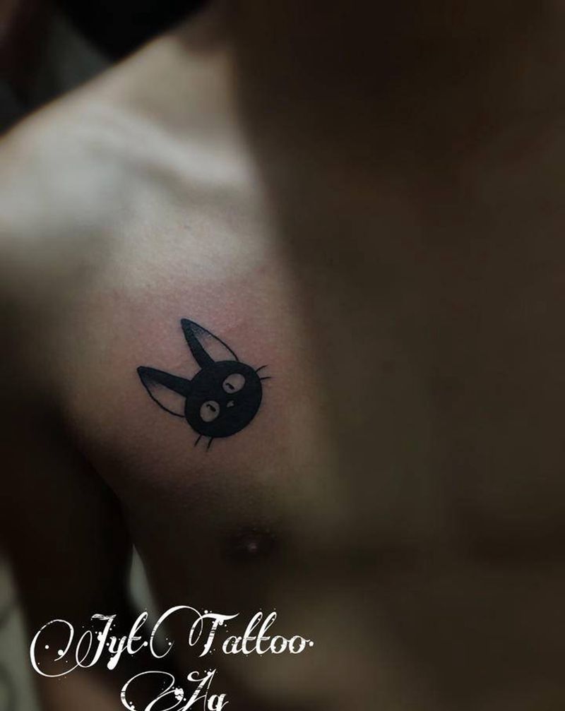 小猫纹身图片_胸部Old SchoolNew School纹身图案