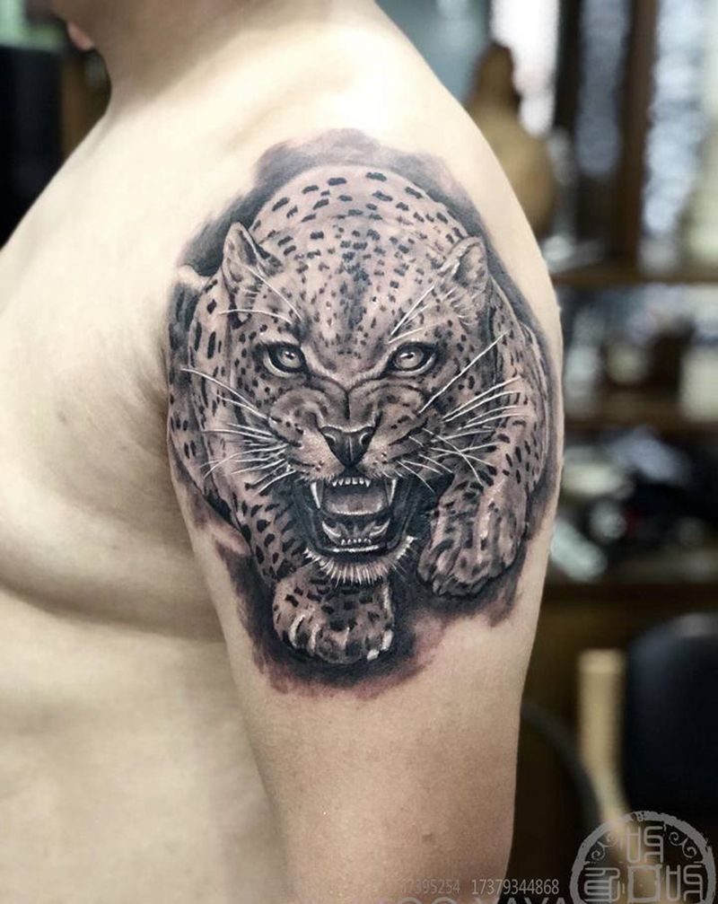写实Leopard纹身图片_手臂欧美写实纹身图案