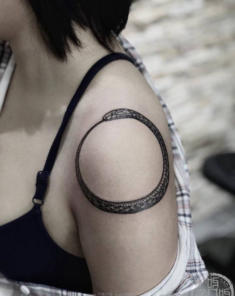 手绘 黑灰 臂环纹身图片_手臂图腾新传统纹身图案