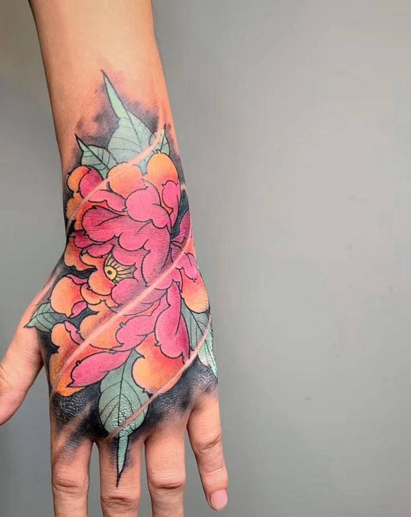 ＃传统牡丹手背＃纹身图片_手部手臂新传统水墨牡丹纹身图案