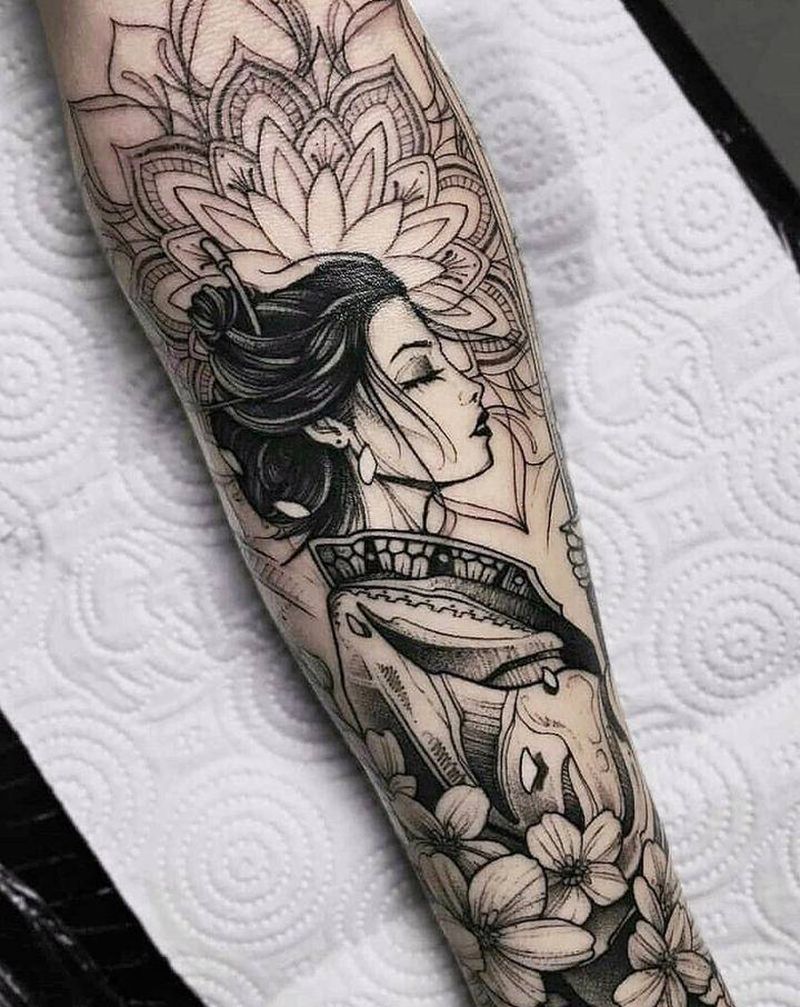 部分作品纹身图片_腿部点刺孔雀