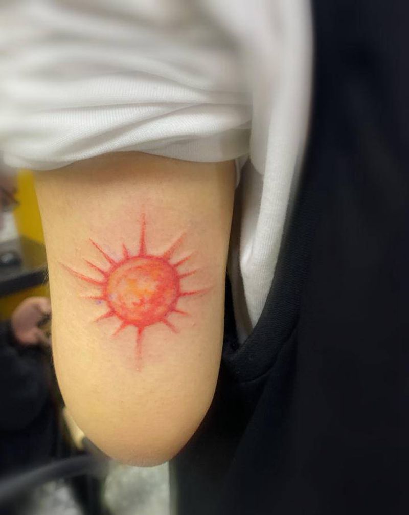 部分作品纹身图片_手部手臂水彩几何纹身图案