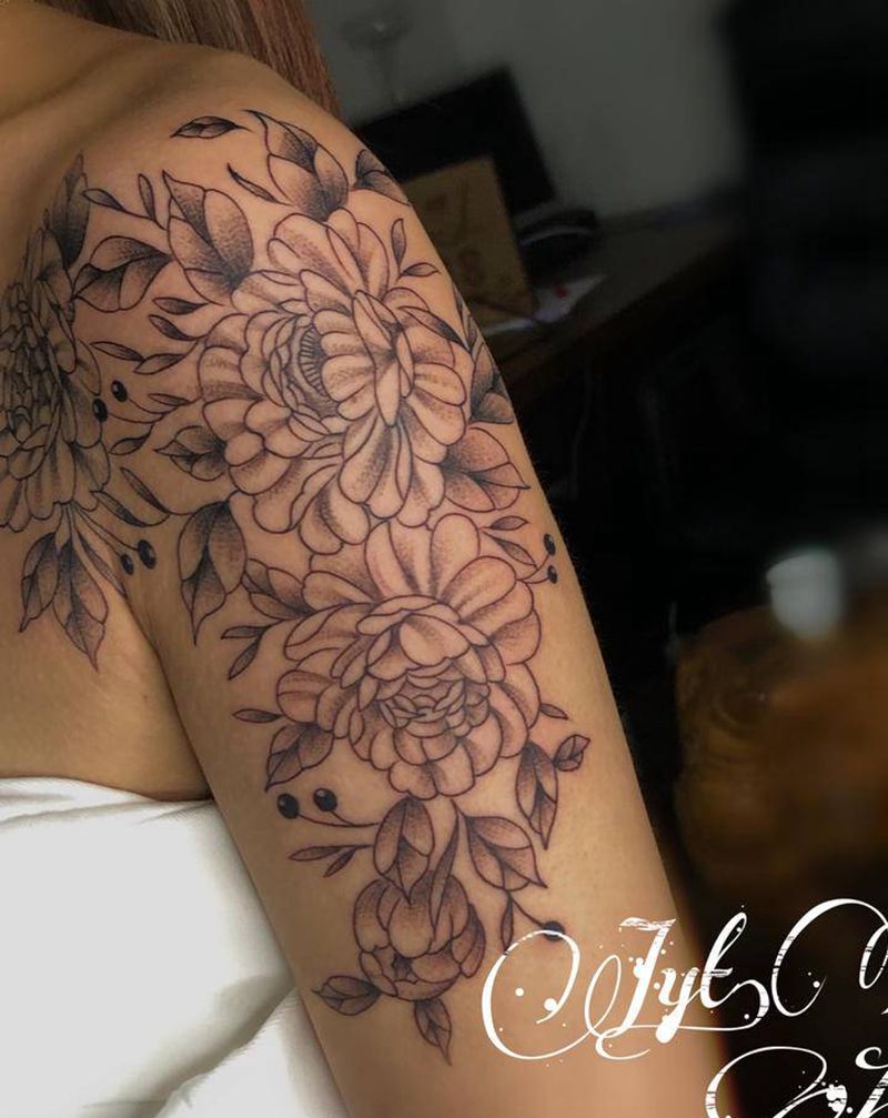 素花纹身图片_肩部手臂点刺纹身图案