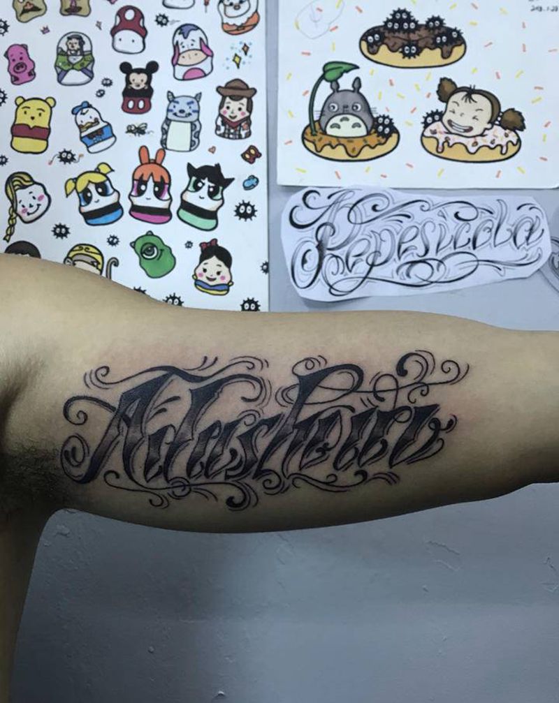 花体纹身图片_腹部手臂花体字纹身图案