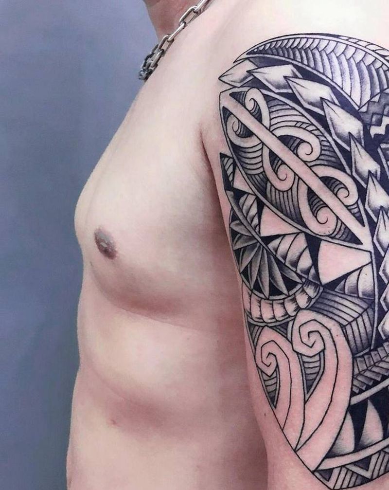 大臂图腾纹身图片_手部手臂图腾几何纹身图案