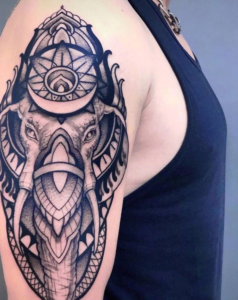 象神纹身图片_手臂点刺几何纹身图案