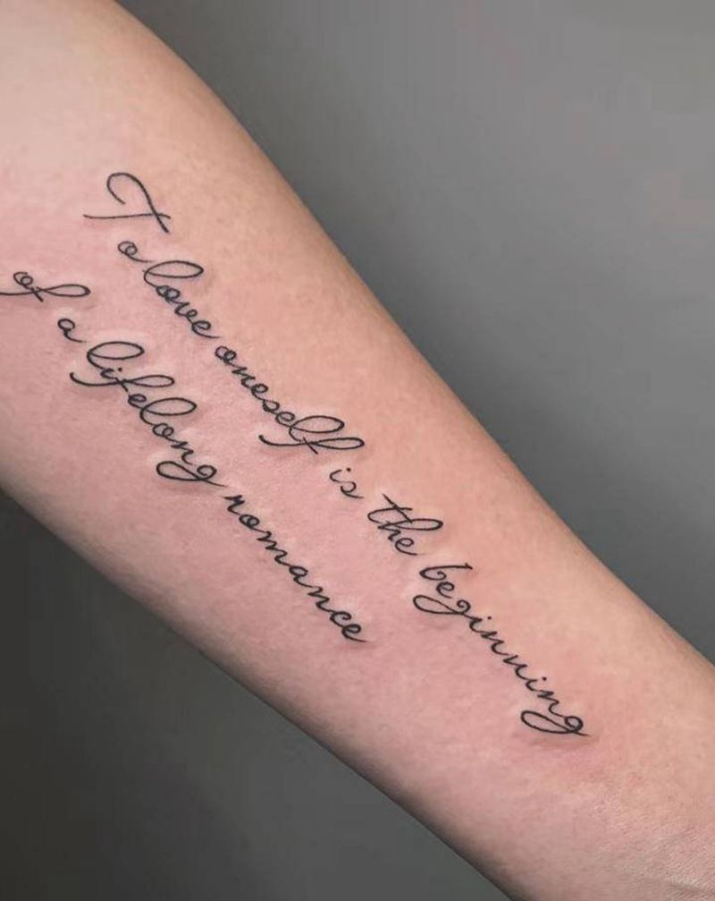 # 小字母一组#纹身图片_手臂腿部几何花体字小字母小英文纹身图案