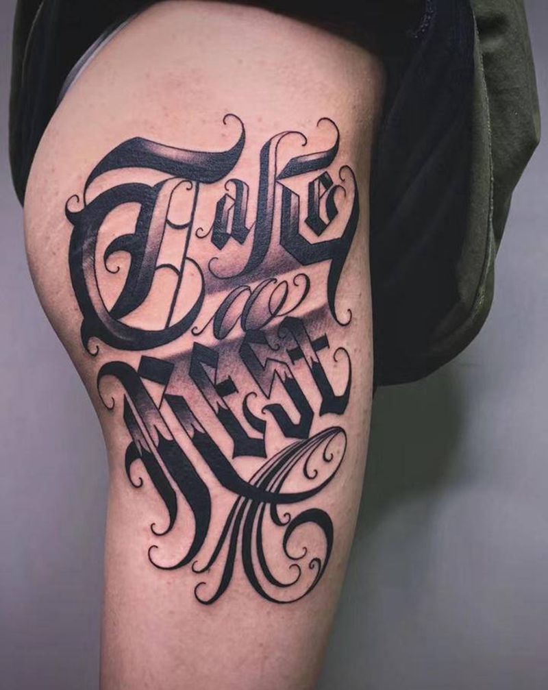 #花体字一组#纹身图片_腿部胸部花体字奇卡诺奇卡诺花体纹身图案