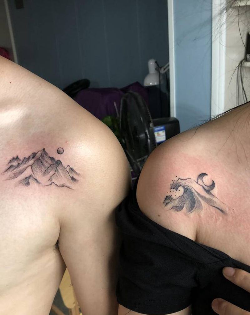 情侣纹身图片_胸部新传统几何纹身图案