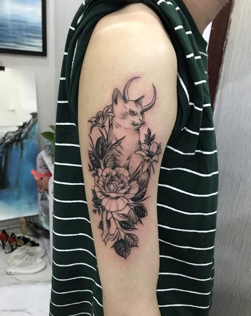 素花纹身图片_肩部纹身图案