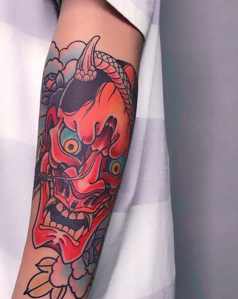 赤班若纹身图片_手臂New School纹身图案