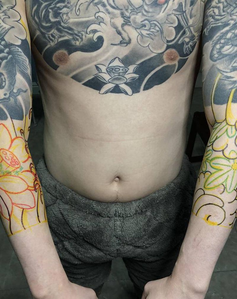 双七分袖纹身图片_手臂新传统纹身图案