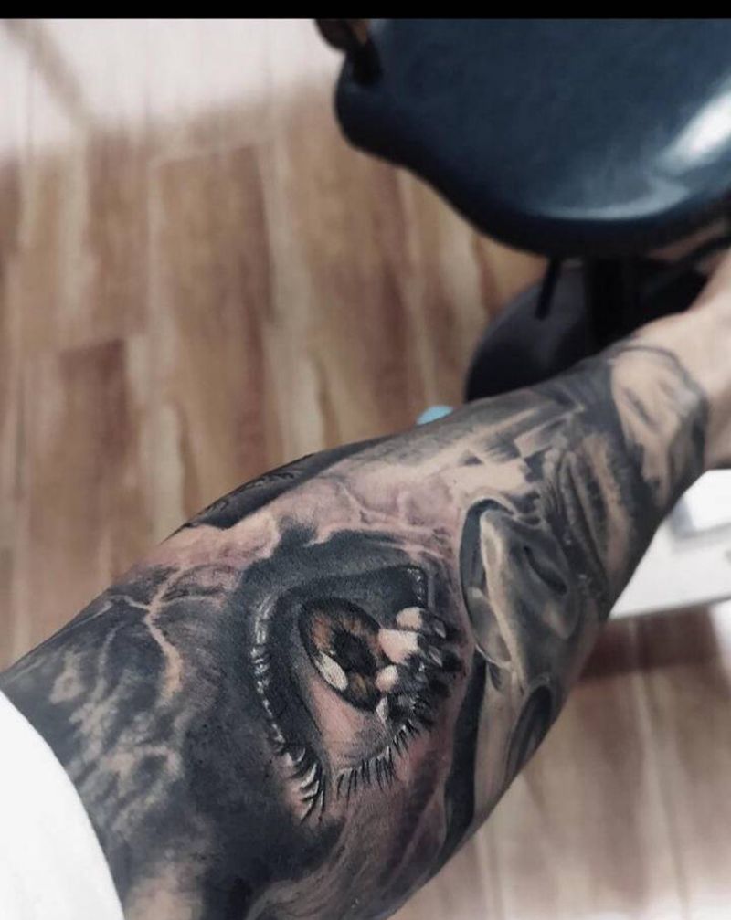 欧美写实纹身图片_手臂纹身图案