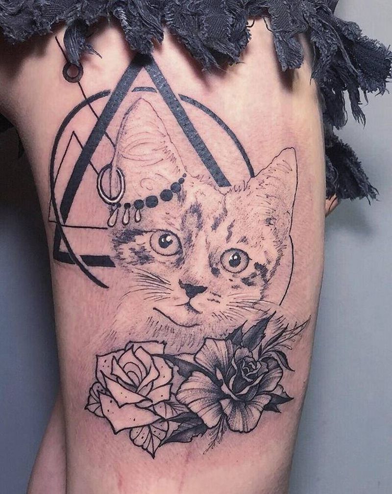 客人的猫纹身图片_点刺纹身图案