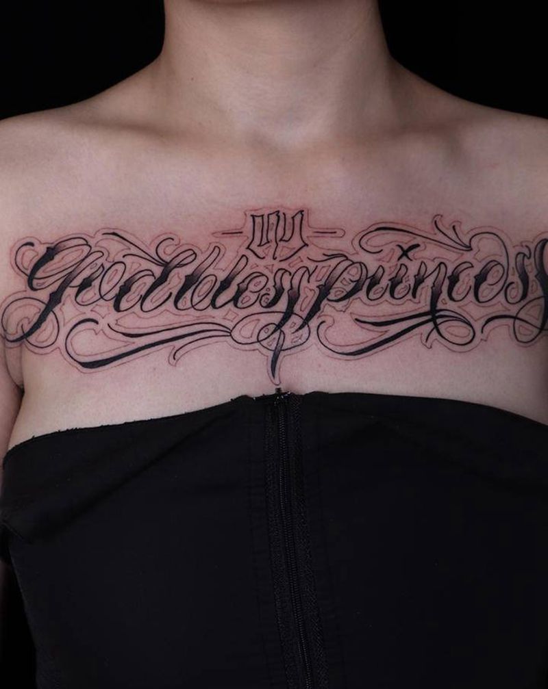 奇卡诺纹身图片_胸部花体字纹身图案