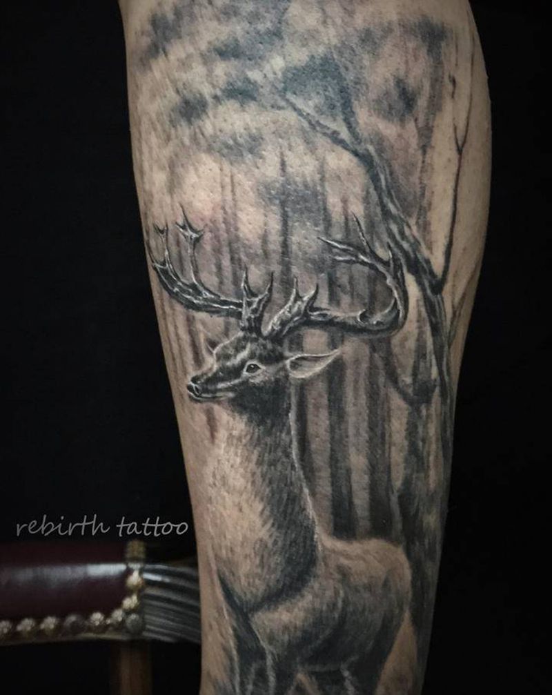 林深时见鹿纹身图片_腿部欧美写实纹身图案